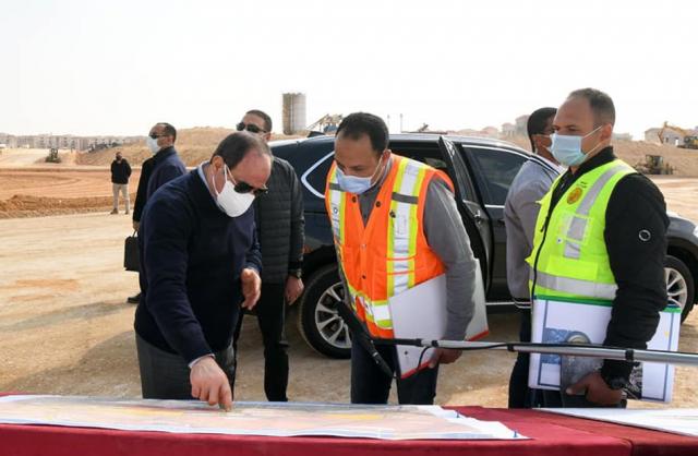 الرئيس يتفقد محور «شينزو آبي»