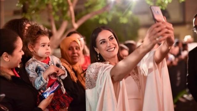 فن هند صبري في حفل ختام مهرجان قابس السينمائي
