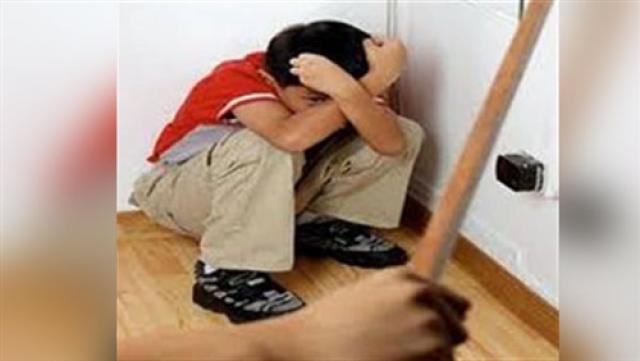 تغذيب اطفال