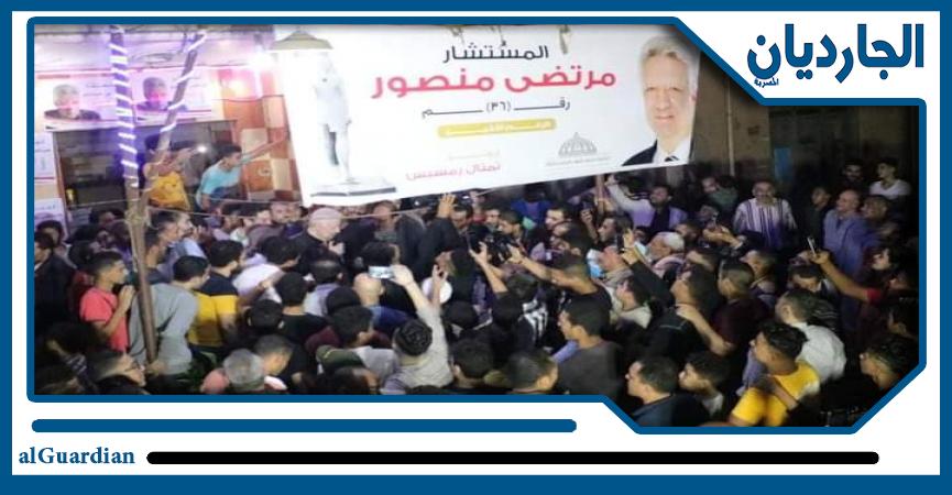 شعب ميت غمر يلتف حول الأسد مرتضى منصور