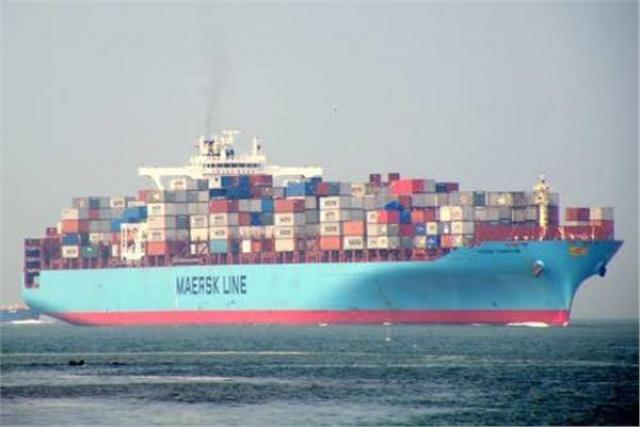 طولها 300 متر.. وصول أكبر سفينة بضائع لميناء الإسكندرية