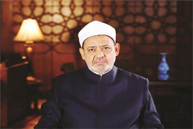 الدكتور احمد الطيب
