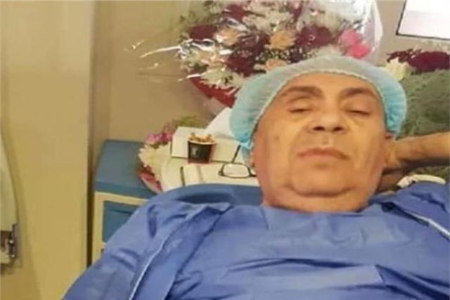 الدكتور مبروك عطية