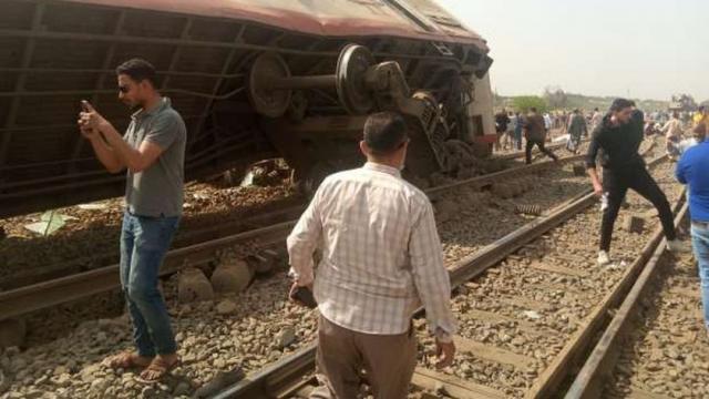 قطار القاهرة المنصورة بعد حادث طوخ