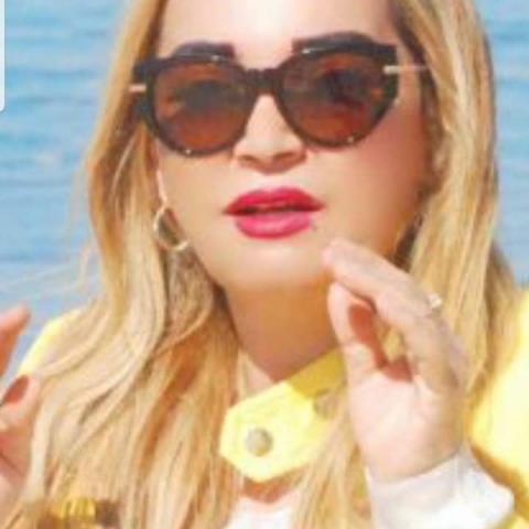 الشاعرة المغربية حنان الوليدى
