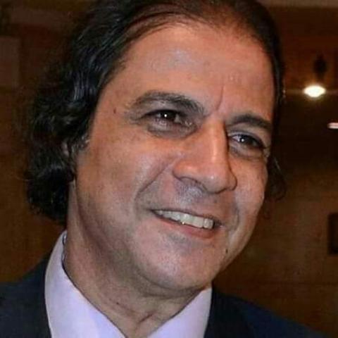 الكاتب الصحفى عبدالنبى عبدالستار
