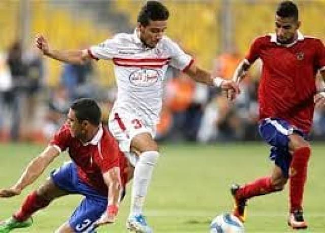 مصطفى فتحى فى احدى مباريات الزمالك امام الأهلى