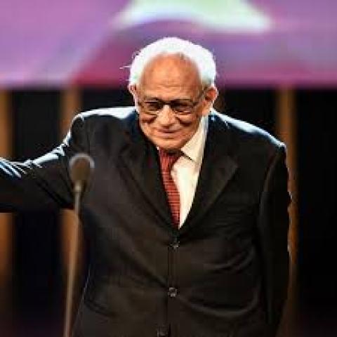 الفنان القدير رشوان توفيق