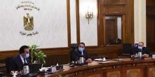 وزير الصحة يعترف بزيادة معدلات الإصابة بالكورونا و اوميكرون فى مصر