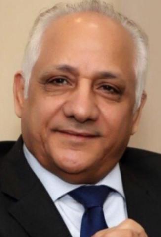 الكاتب الصحفى عاطف دعبس