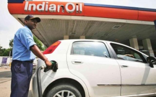 انخفاض استهلاك الوقود في الهند بنسبة 4%