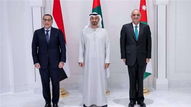 الشيخ محمد بن زايد ورئيسى وزراء مصر والأردن