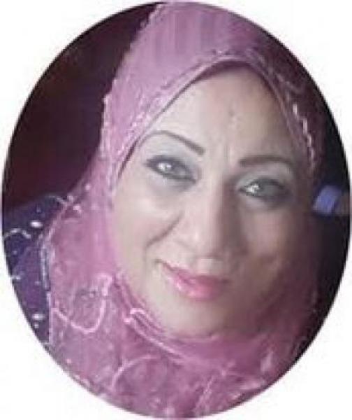 الكاتبة امانى يوسف