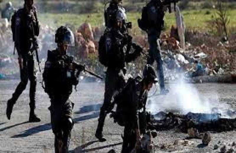 إصابة 30 فلسطينيا خلال مواجهات مع قوات الاحتلال
