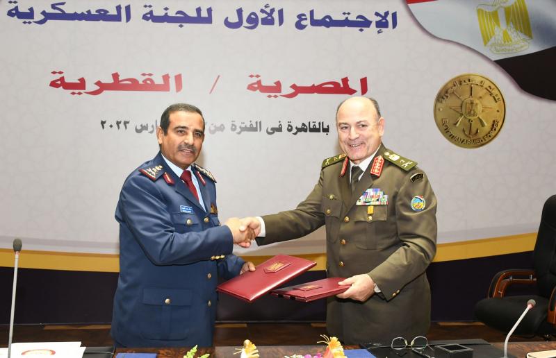 الاجتماع الأول بين مصر وقطر عسكريا