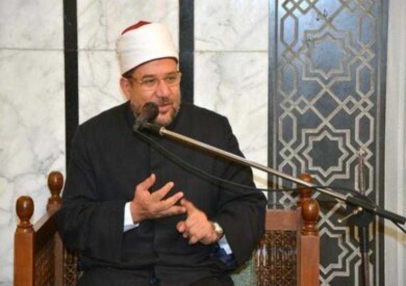 وزير الأوقاف يهنيء الرئيس السيسى بعيد الفطر المبارك