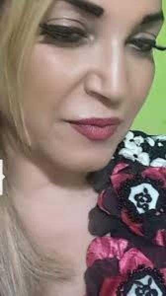 الكاتبة المغربية حنان الوليدى