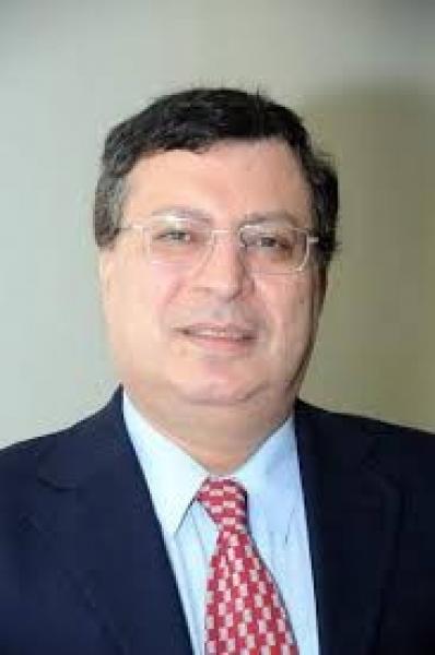 الكاتب الصحفي الكبير محمد هجرس يكتب  : سياحة «أونطة»..؟!