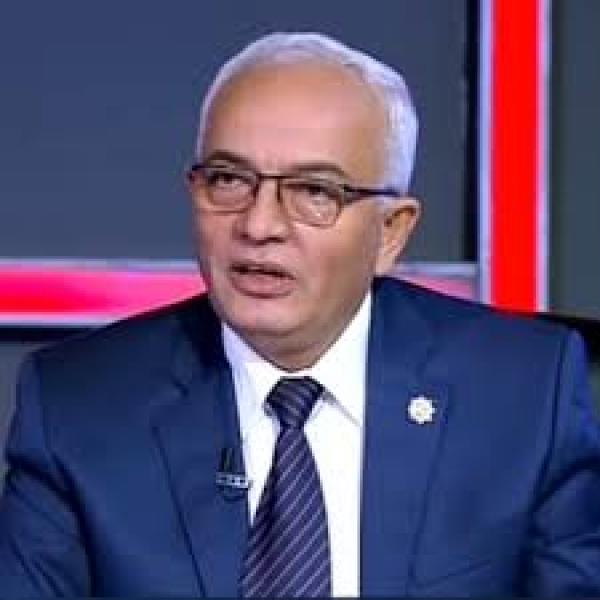الدكتور رضا حجازى وزير التربية والتعليم