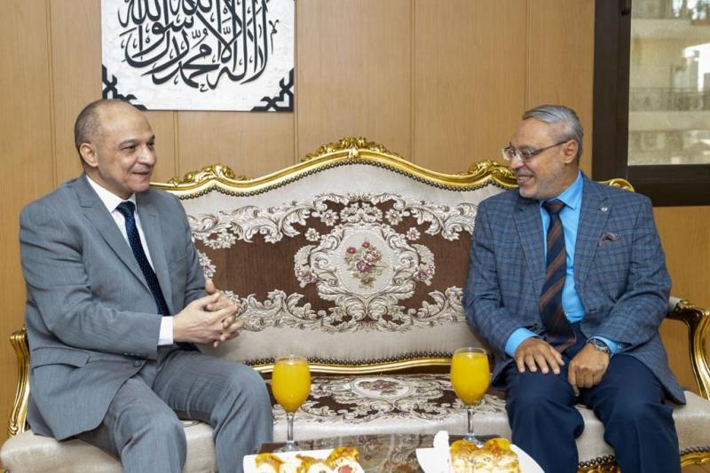 رئيس جامعة طنطا يهنئ مدير أمن الغربية الجديد