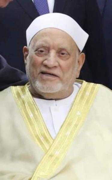 تفاصيل الحالة الصحية للدكتور أحمد عمر هاشم