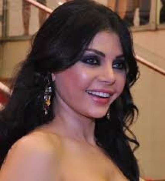 هيفاء وهبى
