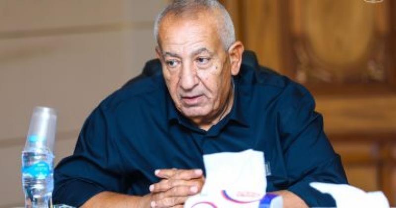كامل أبو على رئيس مجلس إدارة النادى المصرى