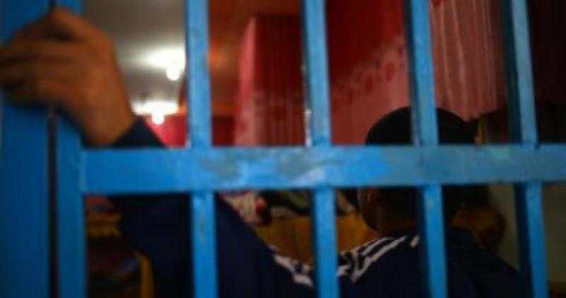 تجديد حبس عاطلين متهمين بقتل سائق لسرقته فى الخليفة 15 يوما
