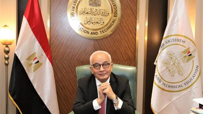 تعليم الدكتور رضا حجازي وزير التربية والتعليم والتعليم الفني
