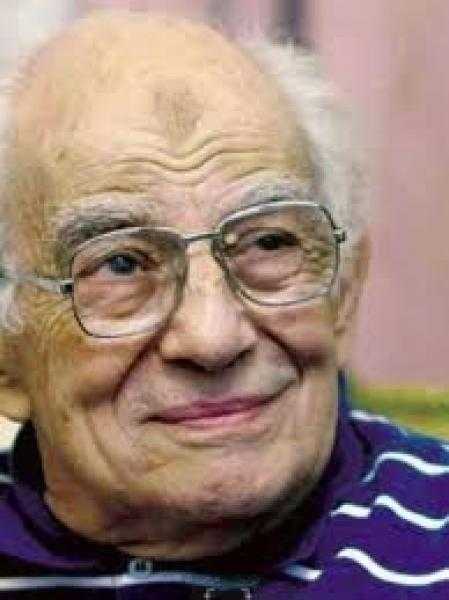 الفنان رشوان توفيق : شوفت الانبياء والسيدة مريم العذراء في المنام..