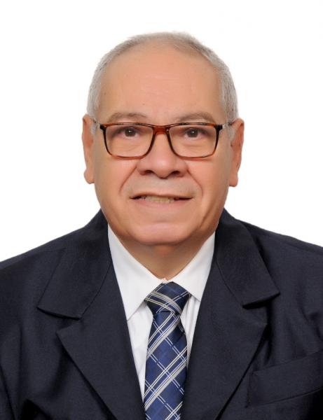 دكتور عوض الغبارى