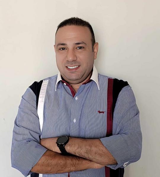 دكتور ياسر ايوب ثابت 