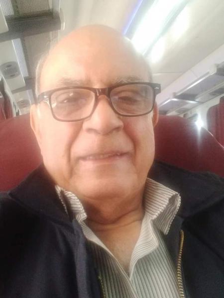 الكاتب الكبير أحمد طه