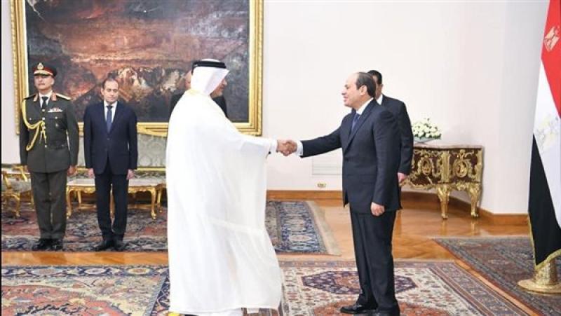 الرئيس السيسي وسفير قطر