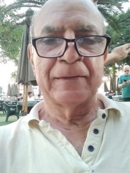 الكاتب الكبير أحمد طه