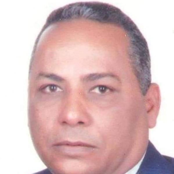 الكاتب الصحفي والأديب جمال اليمنى 