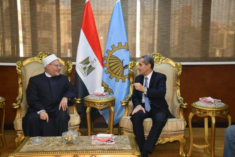 محافظ الغربية وفضيلة مفتى الجمهورية