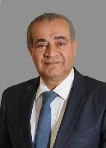 وزير التموين