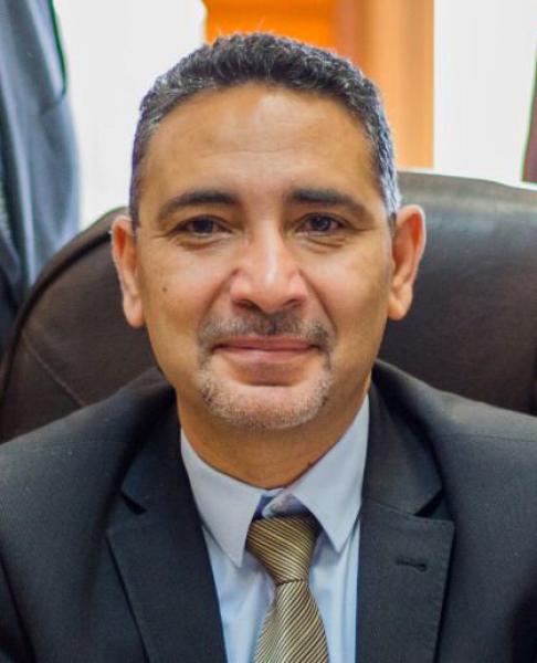 د- حاتم أمين
