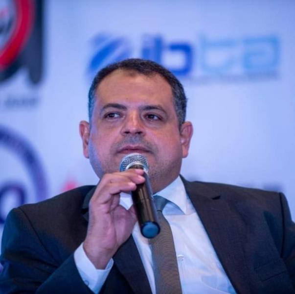 الأديب الدكتور مصطفى عطية