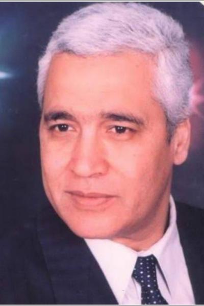 الدكتور كمال يونس