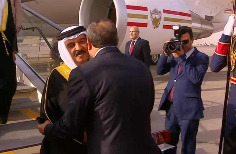 الرئيس السيسى يستقبل ملك البحرين