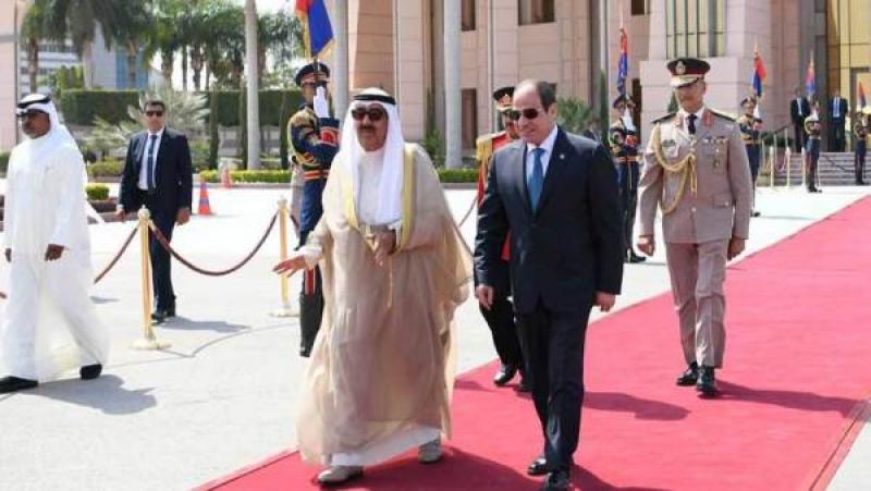 السيسي يودع امير الكويت