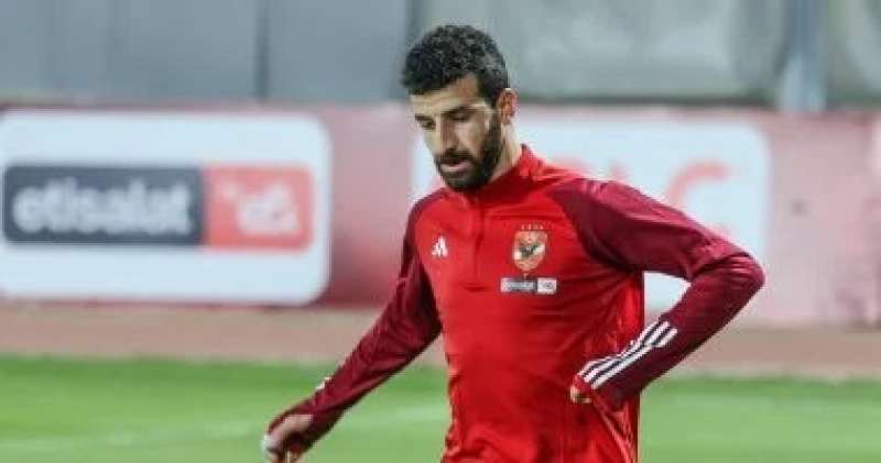 محمود متولى مدافع الاهلى