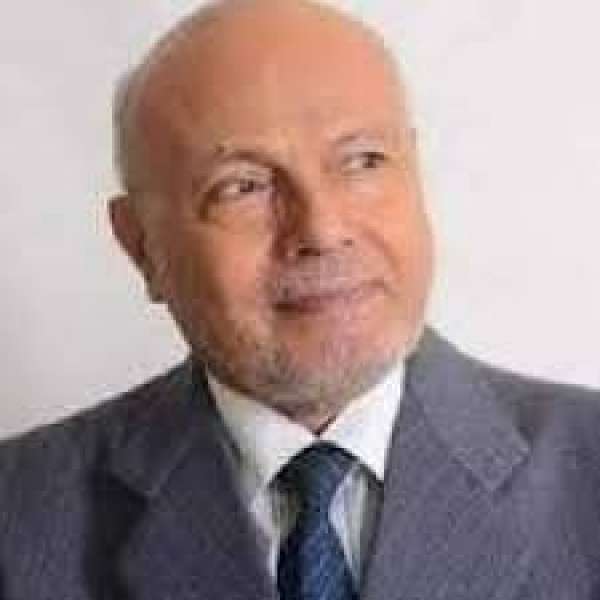 الكاتب الصحفي الكبير عبدالسلام بدر