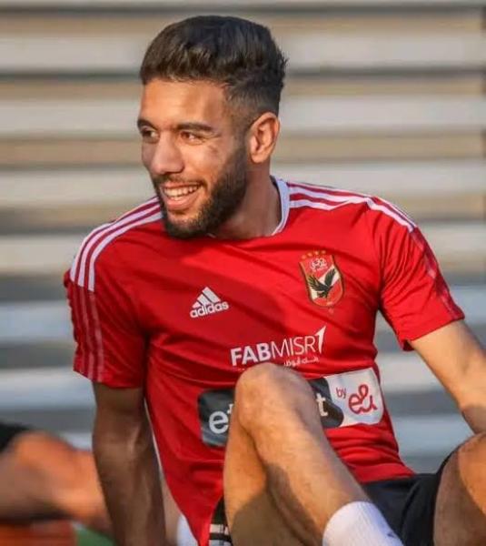 أحمد القندوسي لاعب الأهلي