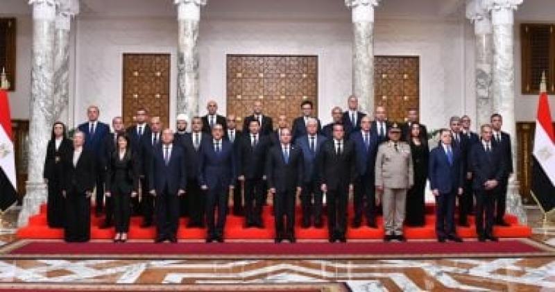 الرئيس السيسي والحكومة الجديدة