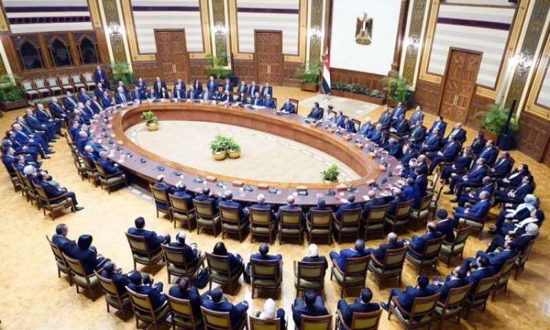 اجتماع الرئيس السيسى مع الحكومة الجديدة