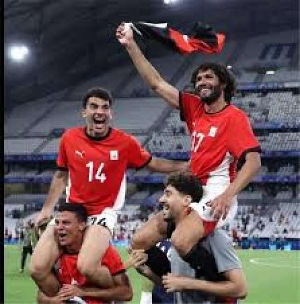 زيزو والننى