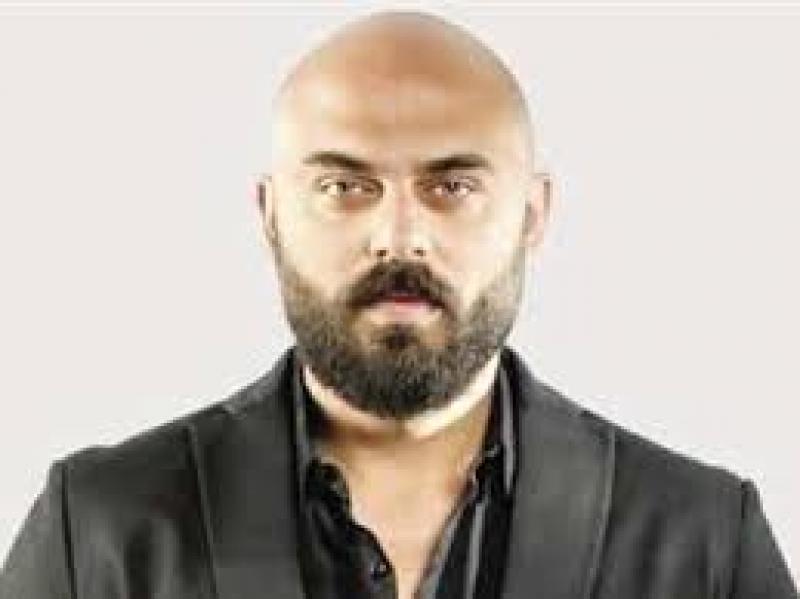 الفنان أحمد صلاح حسني